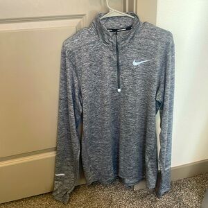 Nike Running NKDH4949 Dri-FIT Element 1/2Zip Top | Size: Medium | Grey Heather